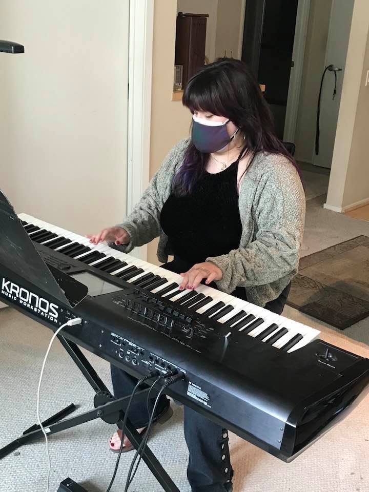 Carmen A. - College piano and songwriting student